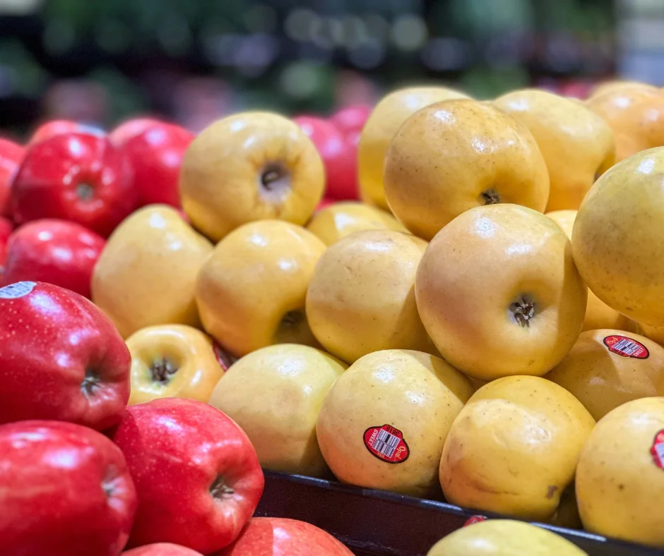 fruit importer in Bangladesh